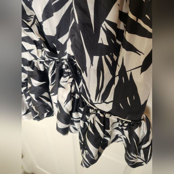 Hilo Hattie L WhiteBlack FloralPrint Ruffle SILKBlend Lined Zip Women Midi Skirt - Picture 6 of 12